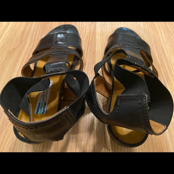 Semi-wedge Italian leather sandals - Picture 3 of 9